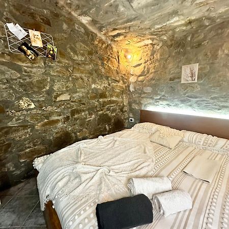 Hotel La Grotta Di Leonardo A Vinci Quarrata Exterior foto