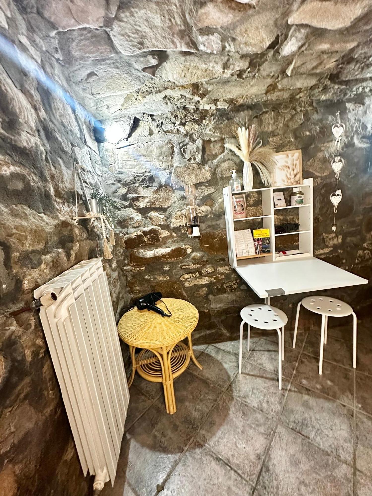 Hotel La Grotta Di Leonardo A Vinci Quarrata Exterior foto